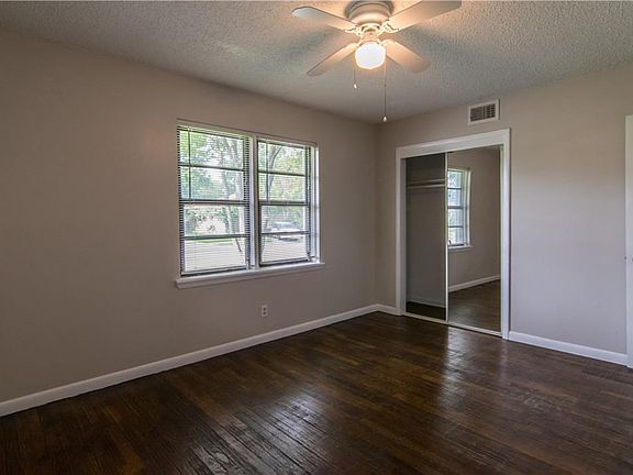 2nd image of 1705 Lewis Dr