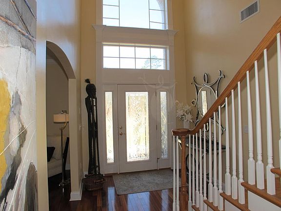 5th image of 1139 W Emilys Walk Ln