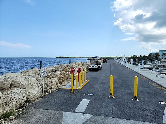 5th image of 94825 Overseas Hwy #277