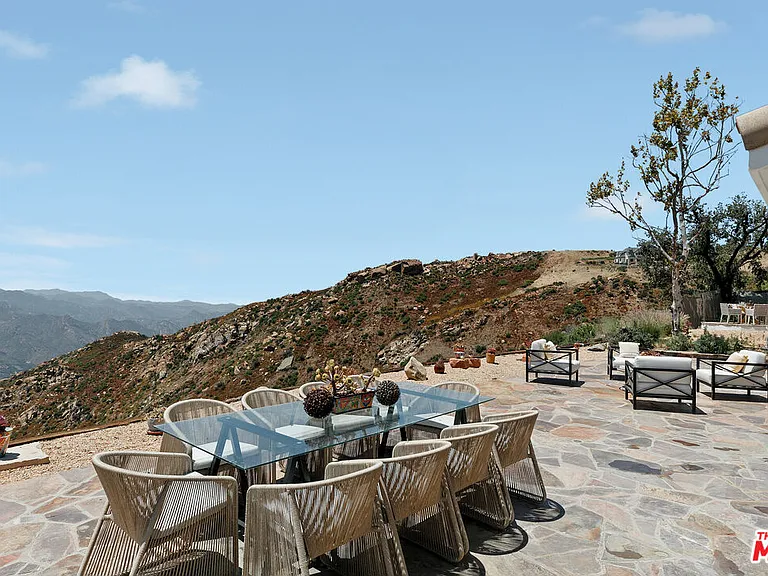 231 Loma Metisse Rd — Photo 14
