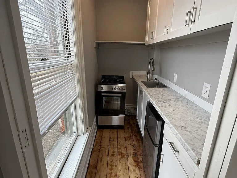 101 W Dutton St #B — Photo 3
