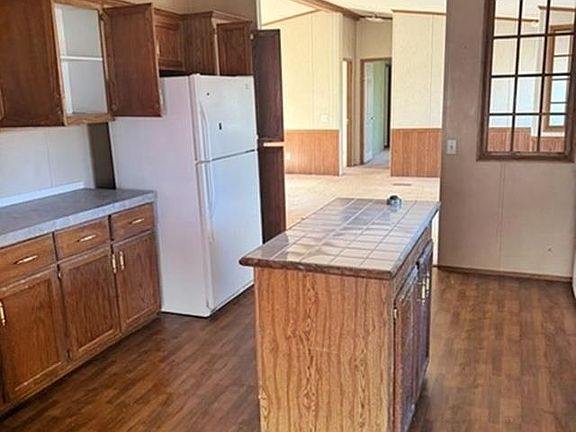 5th image of 195 Star Rd