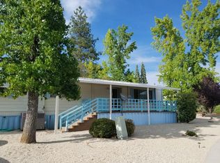10137 Stone Arch Dr, Grass Valley, CA 95949