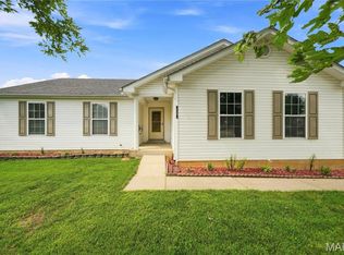 4208 NW Point Dr, House Springs, MO 63051