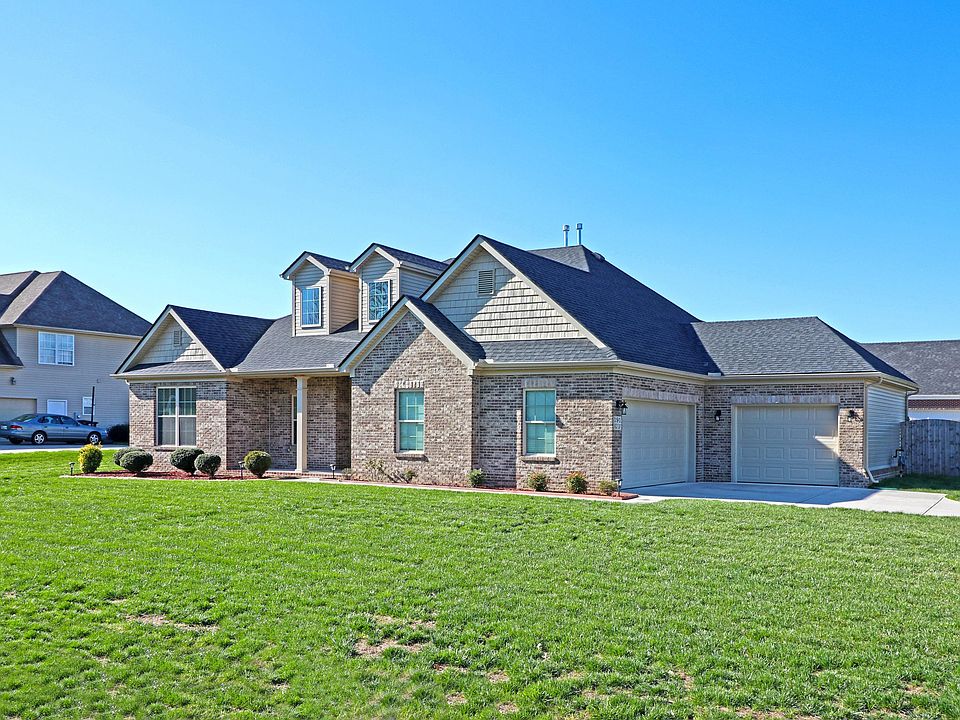 1st image of 191 Holly Leaf Ln