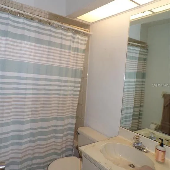 1011 Tropical Ave NW — Photo 17