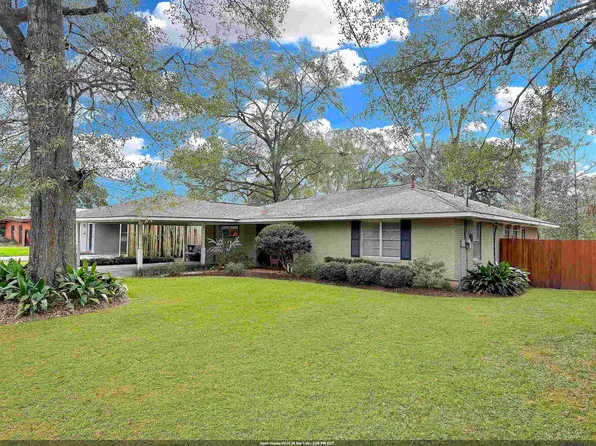 8236 Thurman Dr, Baton Rouge, LA 70806