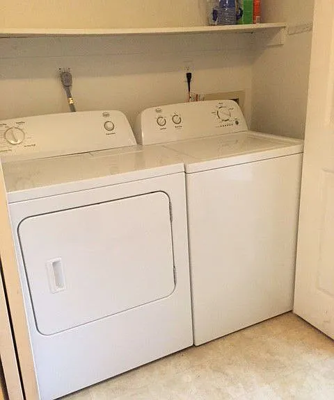 96 Hudson Ave #3 — Photo 3