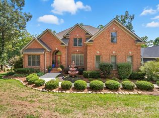 107 Nautilus Ct, Troutman, NC 28166