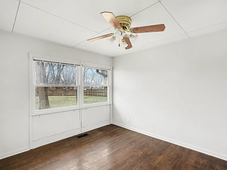 713 NW Black Twig Ln — Photo 20