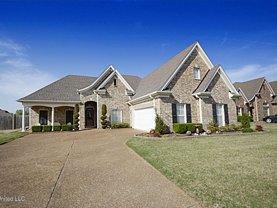 1st image of 2834 Malabar Pl