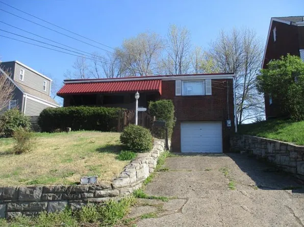 7 Melvin Dr, Pittsburgh, PA 15236