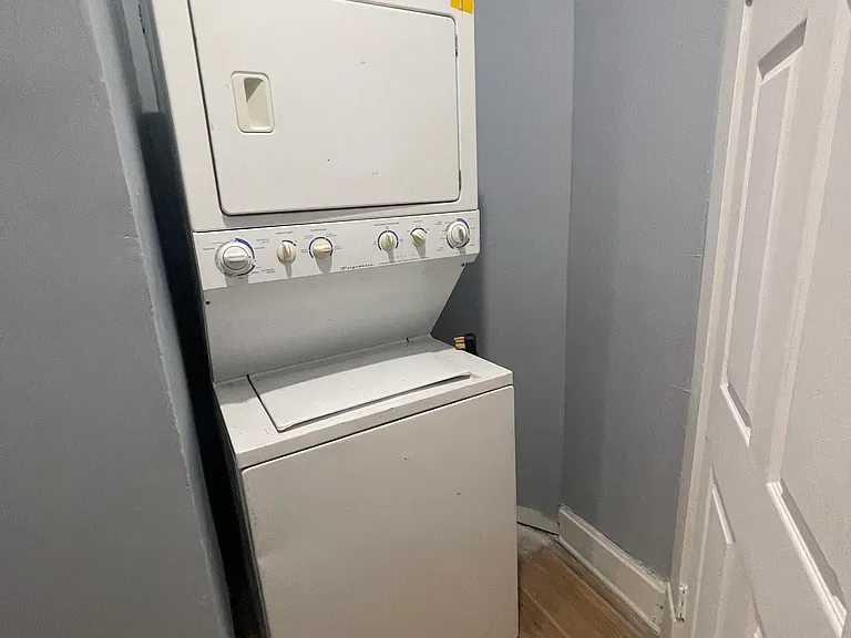 2116 Prospect St #1 — Photo 14