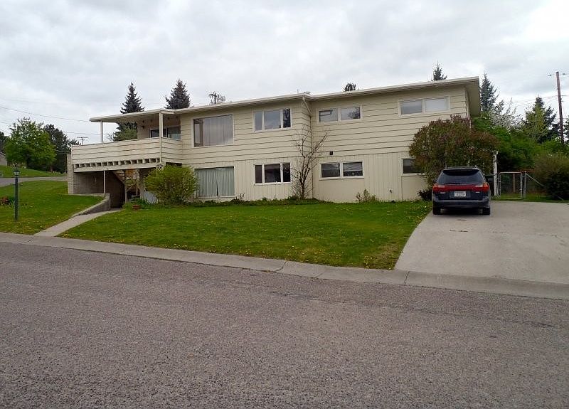 1st image of 2301 1/2 43rd St