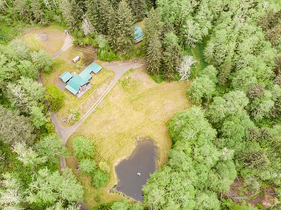 5th image of 1135 N Widow Creek Rd