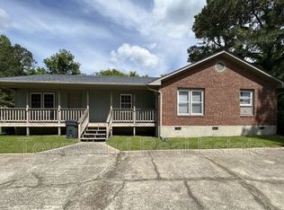 912 Emory Ct, Fayetteville, NC 28311