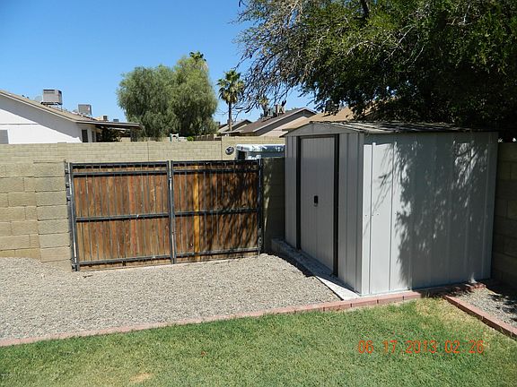 3rd image of 3201 W Rose Garden Ln