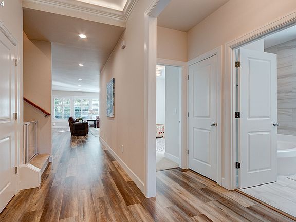 4th image of 18103 NE 150th Ct