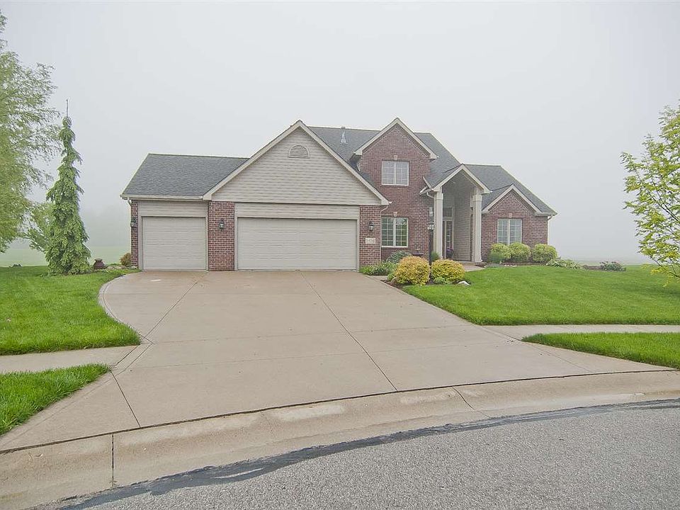 1st image of 1404 W Glenview Ct