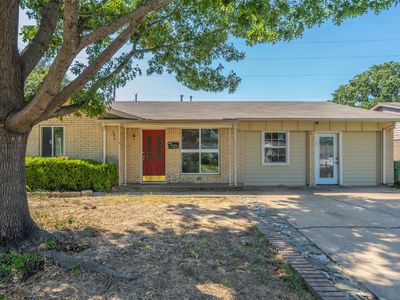 224 Oakwood Ln, Lewisville, TX, 75067