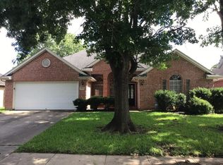 1818 Crestview Ct, Missouri City, TX 77459
