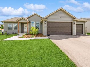 15119 Yellowstone Dr, South Beloit, IL 61080