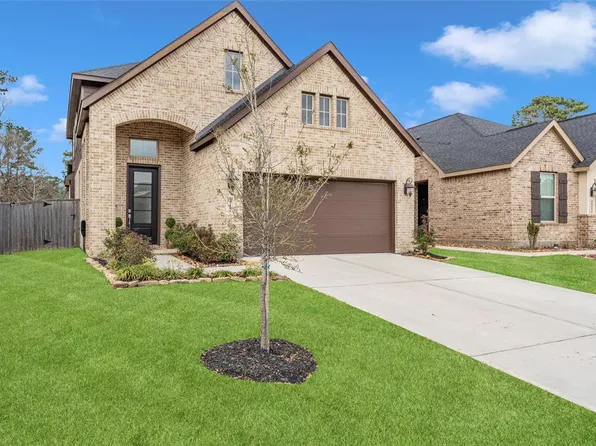 35448 Woodtrace Circle, Pinehurst, TX 77362