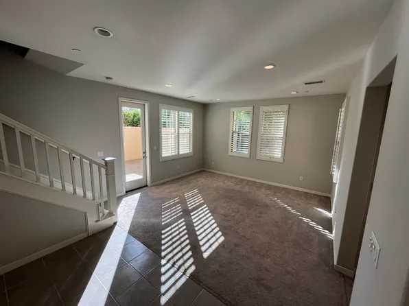 66 Bay Laurel, Irvine, CA 92620