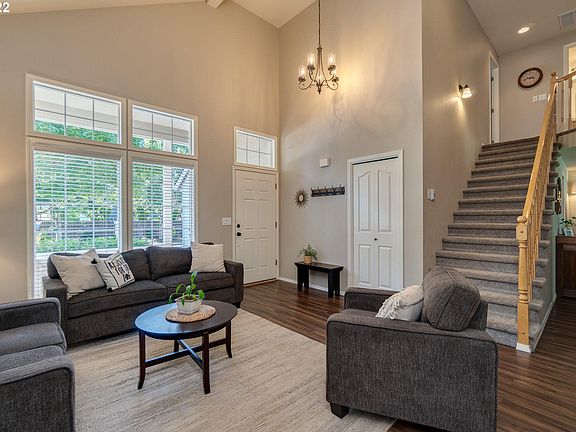 4th image of 1621 SE 186th Pl