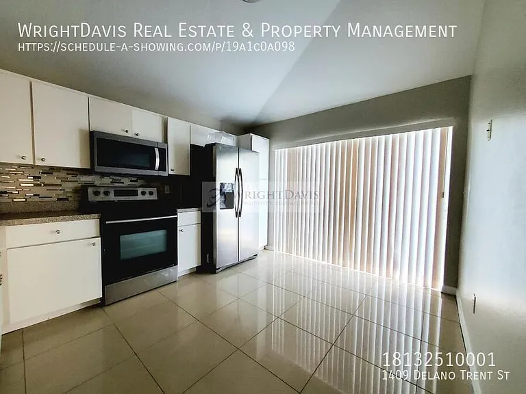 1409 Delano Trent St — Photo 9