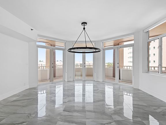 5th image of 300 SE 5th Ave #518