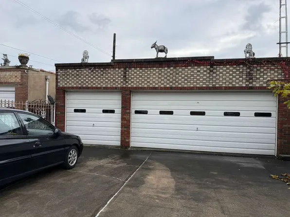 75-12 67th Road image 11 of 11