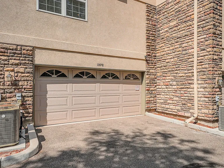 10578 E Jewell Ave — Photo 15
