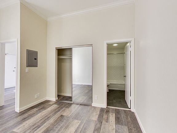 3rd image of 2228 Union St APT 101