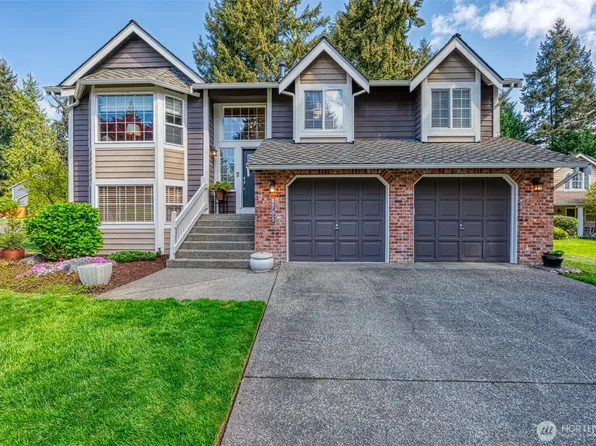 8705 172nd Street E, Puyallup, WA 98375