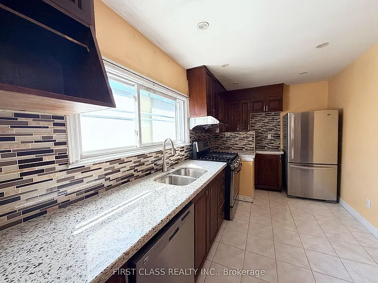 15 Leahann Dr #MAIN — Photo 5