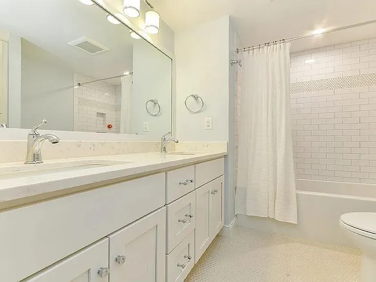 38 Dartmouth Ave — Photo 15