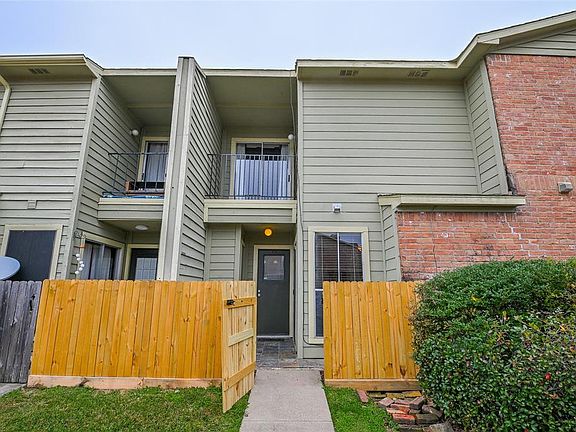 4th image of 18800 Egret Bay Blvd APT 705