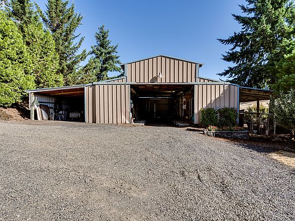3rd image of 35895 Bain Ln