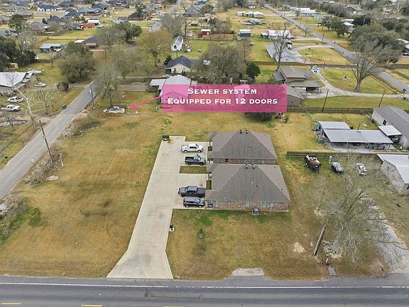 3rd image of 1561 Ham Reid Rd