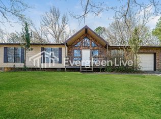 5803 Willow Crest Dr, Pinson, AL 35126