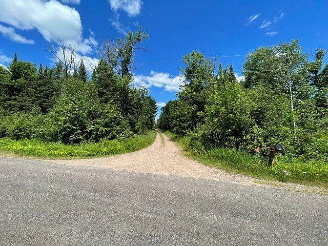 2nd image of 8262N Blaisdell Lake Road
