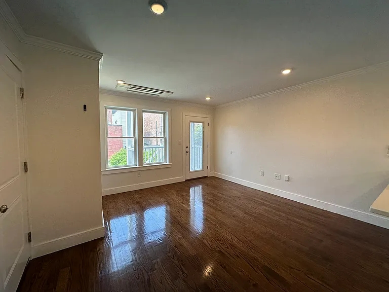 3 Morton Pl #2 — Photo 12