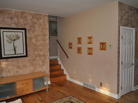 5th image of 2274 Pittsfield Blvd