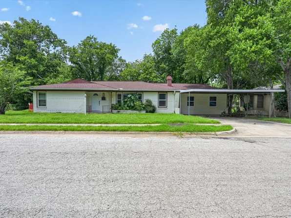 2833 Scruggs Park Dr, Richland Hills, TX 76118
