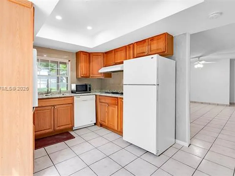 14780 SW 139th Ct — Photo 18