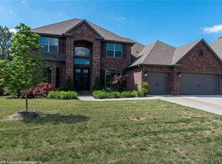 1005 SW Glen Arbor Ave, Bentonville, AR 72713