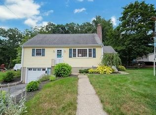 8 York Dr, Hudson, MA 01749