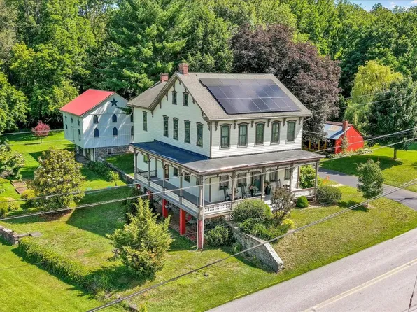 400 Baumgardner Rd, Willow Street, PA 17584