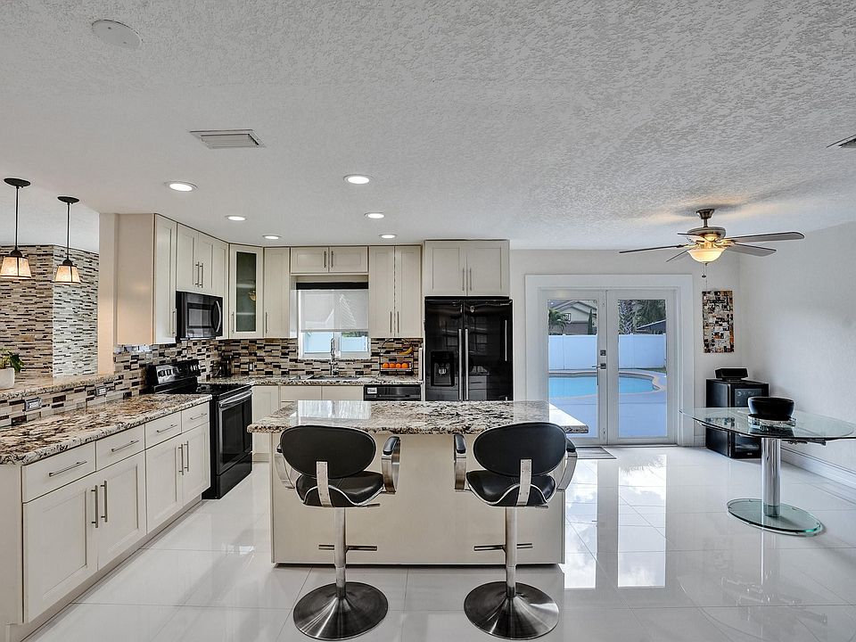 1st image of 11300 NW 22nd Street